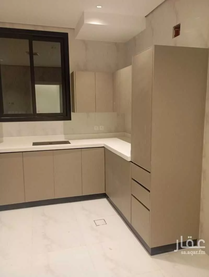 6 bedroom floor in Al Rimal 9