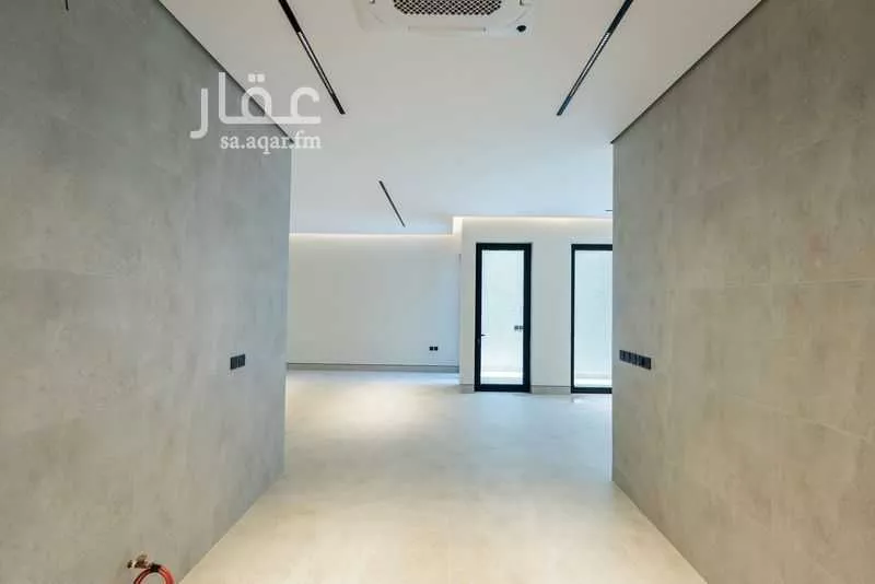 دور 4 غرف في المروج 10