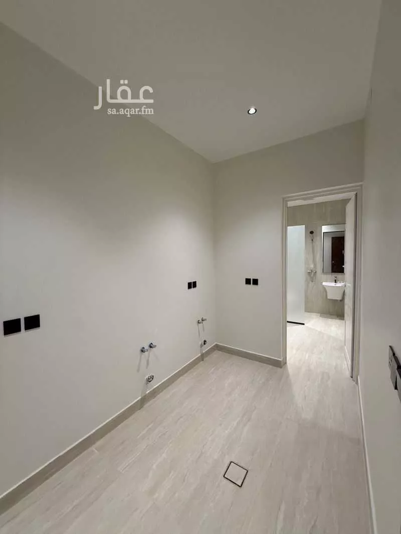 دور 3 غرف في النرجس 10