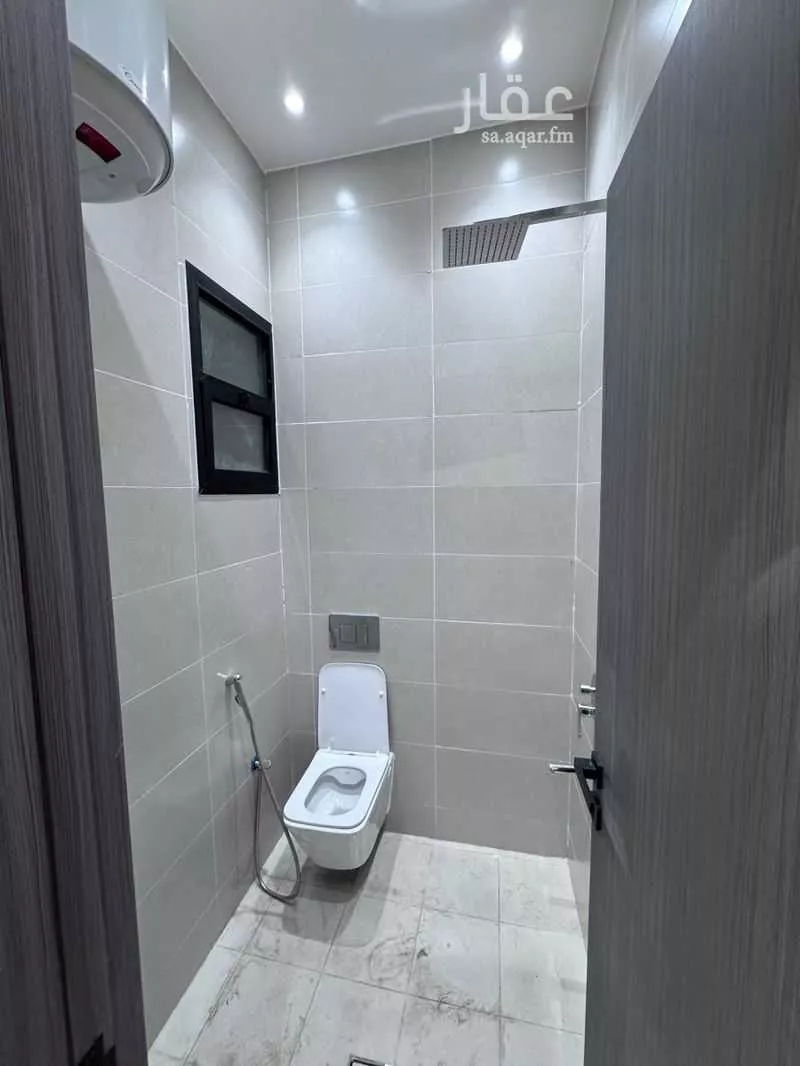 5 bedroom floor in Tuwaiq 13