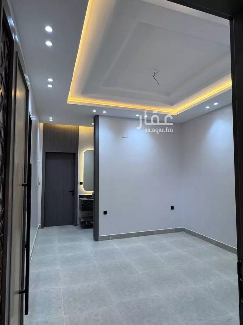 5 bedroom floor in Tuwaiq 3
