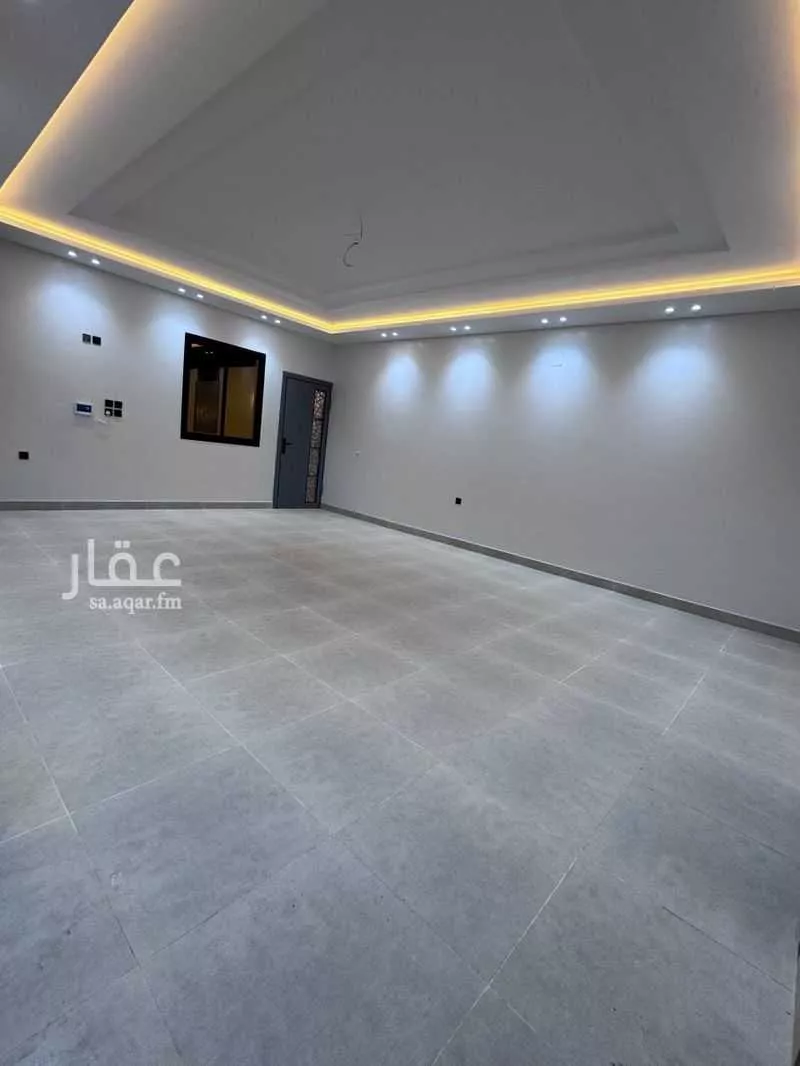 5 bedroom floor in Tuwaiq 6