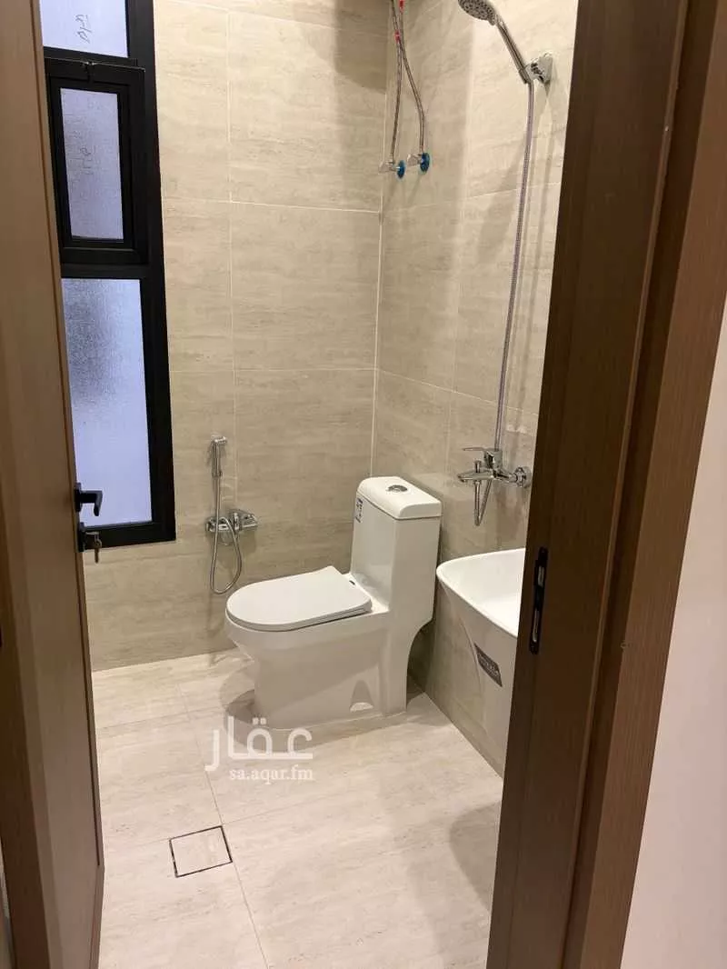 6 bedroom floor in Al Janadriyah 19