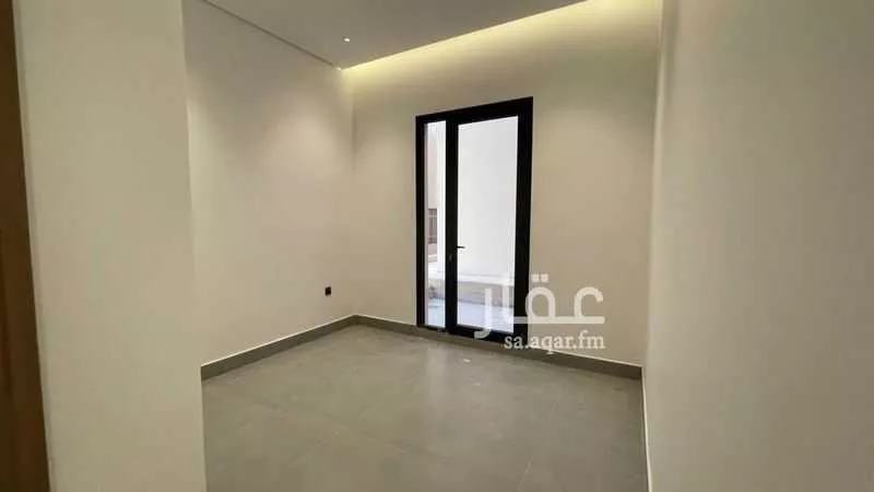 4 bedroom floor in Al Janadriyah 5