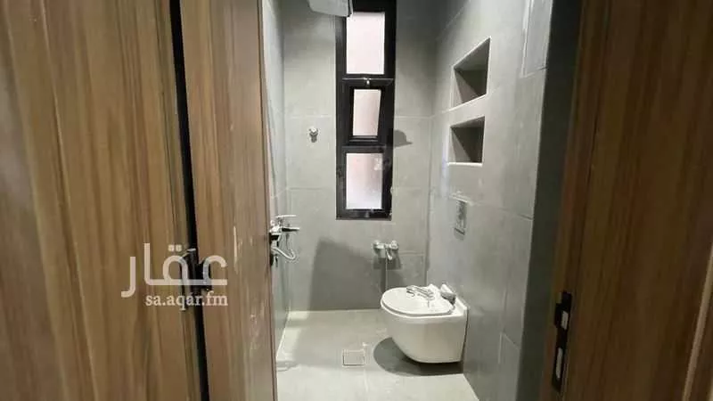4 bedroom floor in Al Janadriyah 7