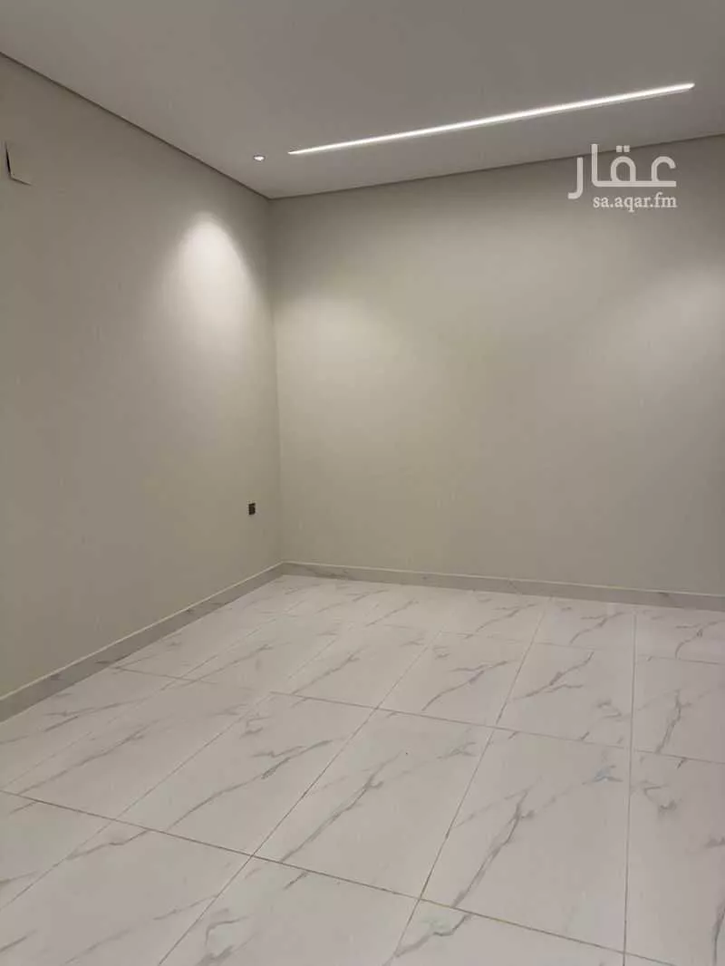 4 bedroom floor in Al Rimal 8
