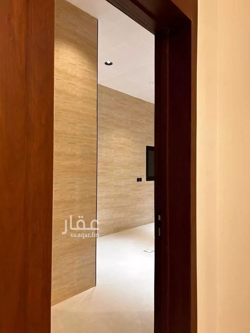 5 bedroom floor in Al Maizilah 12
