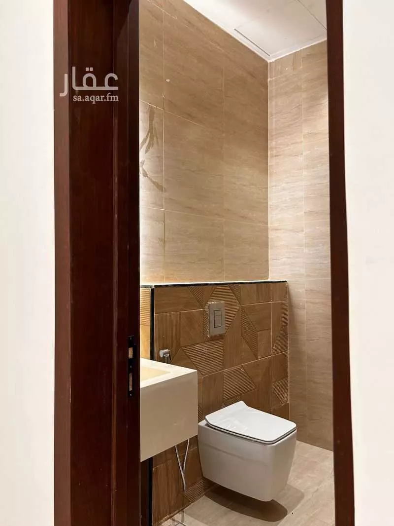 5 bedroom floor in Al Maizilah 22