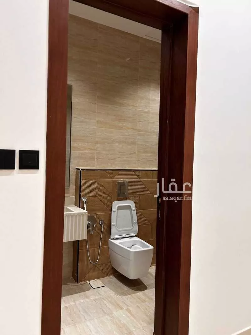 5 bedroom floor in Al Maizilah 23