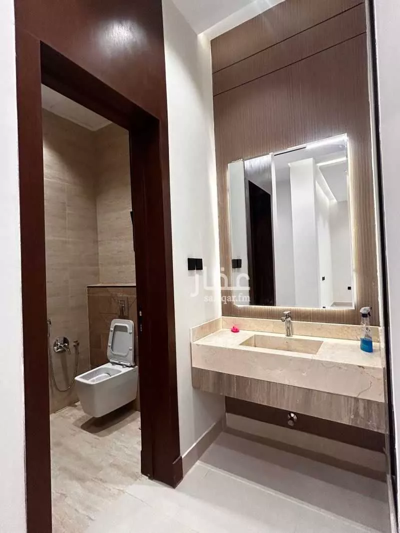 5 bedroom floor in Al Maizilah 7