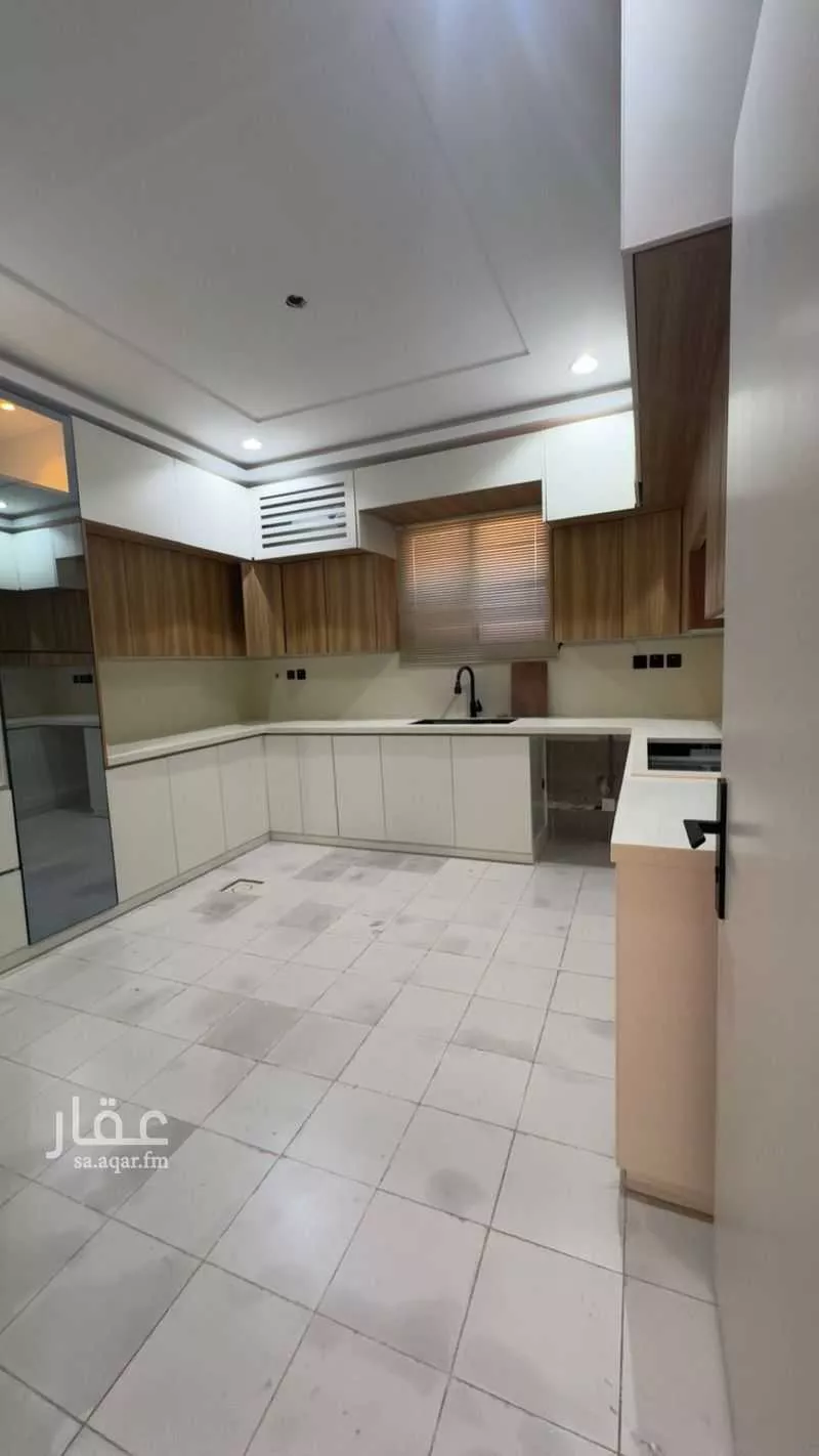 6 bedroom floor in Tuwaiq 8