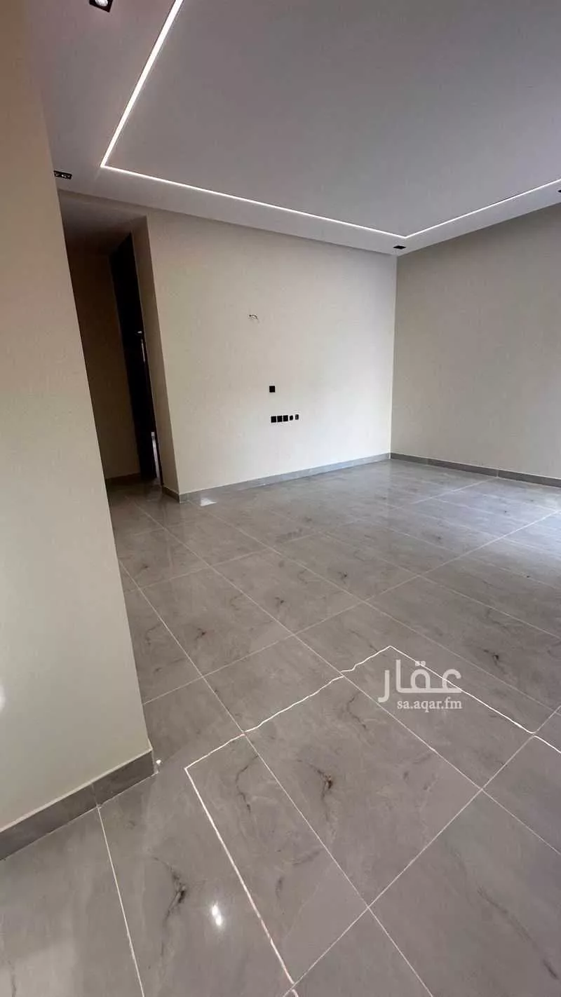 دور 4 غرف في السعادة 8