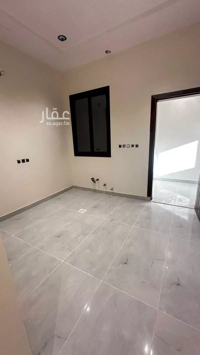 دور 4 غرف في السعادة 9