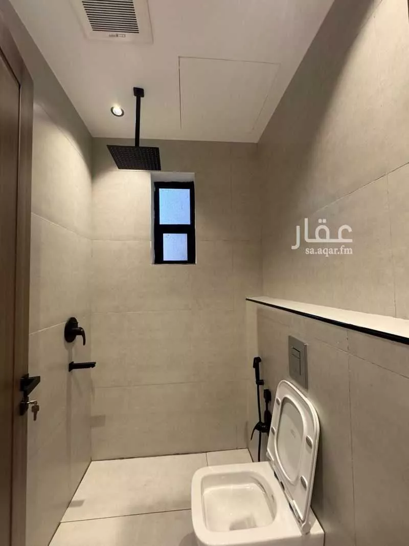 دور 4 غرف في السويدي 16