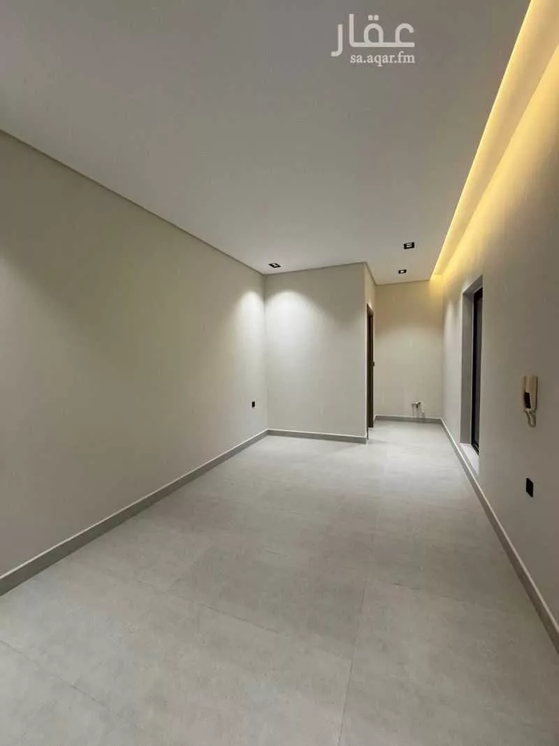 دور 4 غرف في السويدي 20