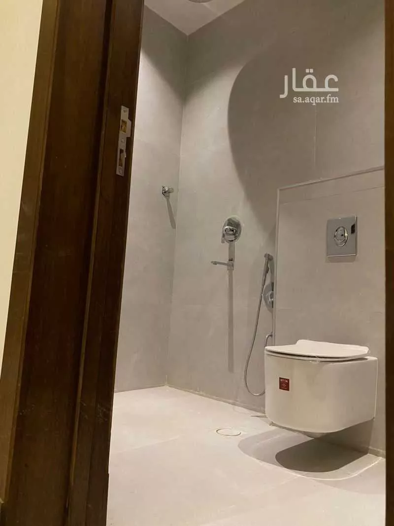 دور 6 غرف في الشرق 24