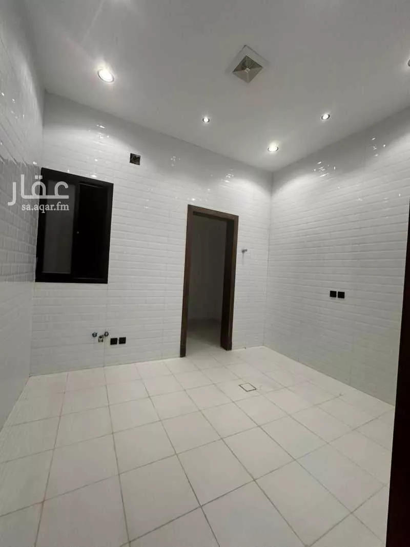 دور 6 غرف في الرمال 10