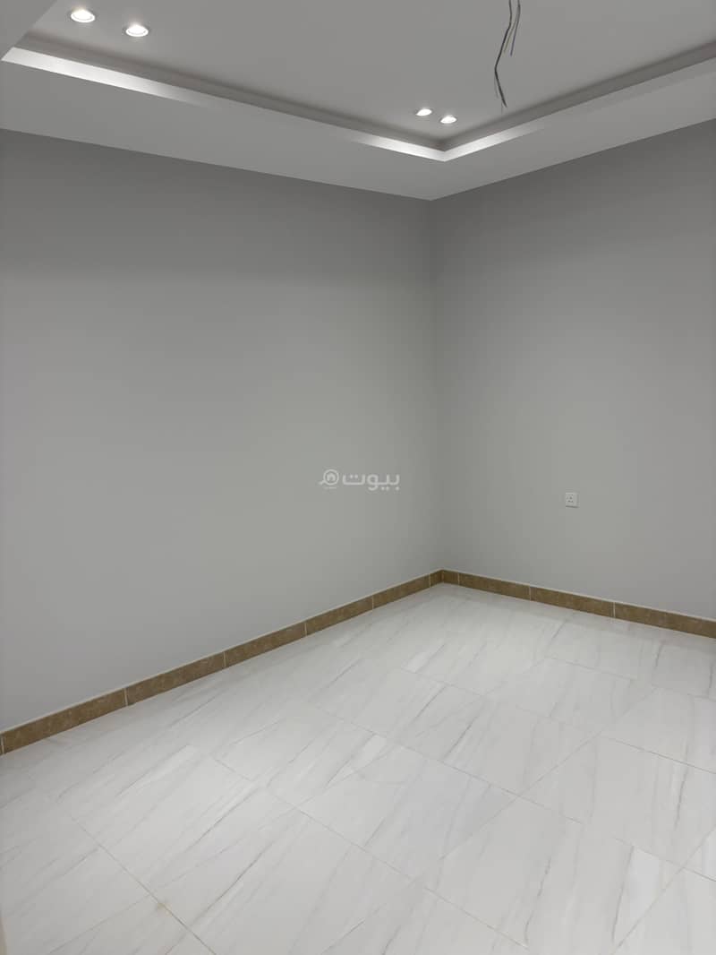 5 bedroom apartment in Umm Al Silm, Jeddah 12