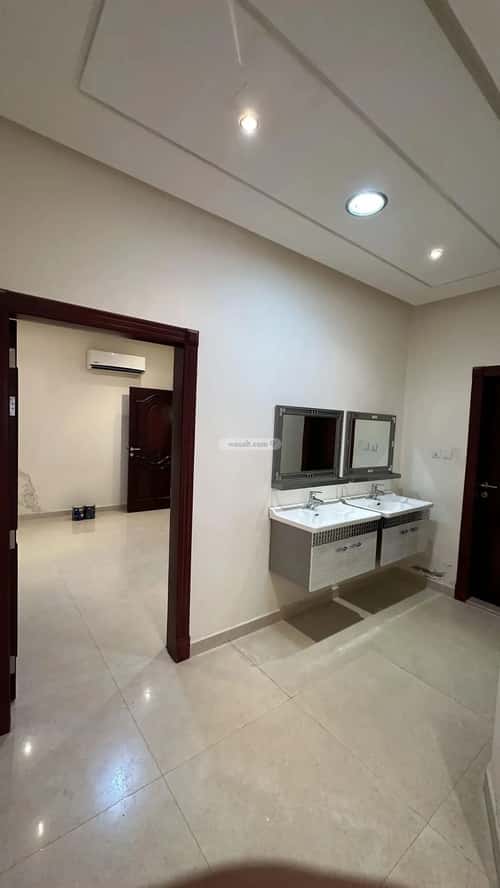 4 bedroom villa in Al Malqa 1
