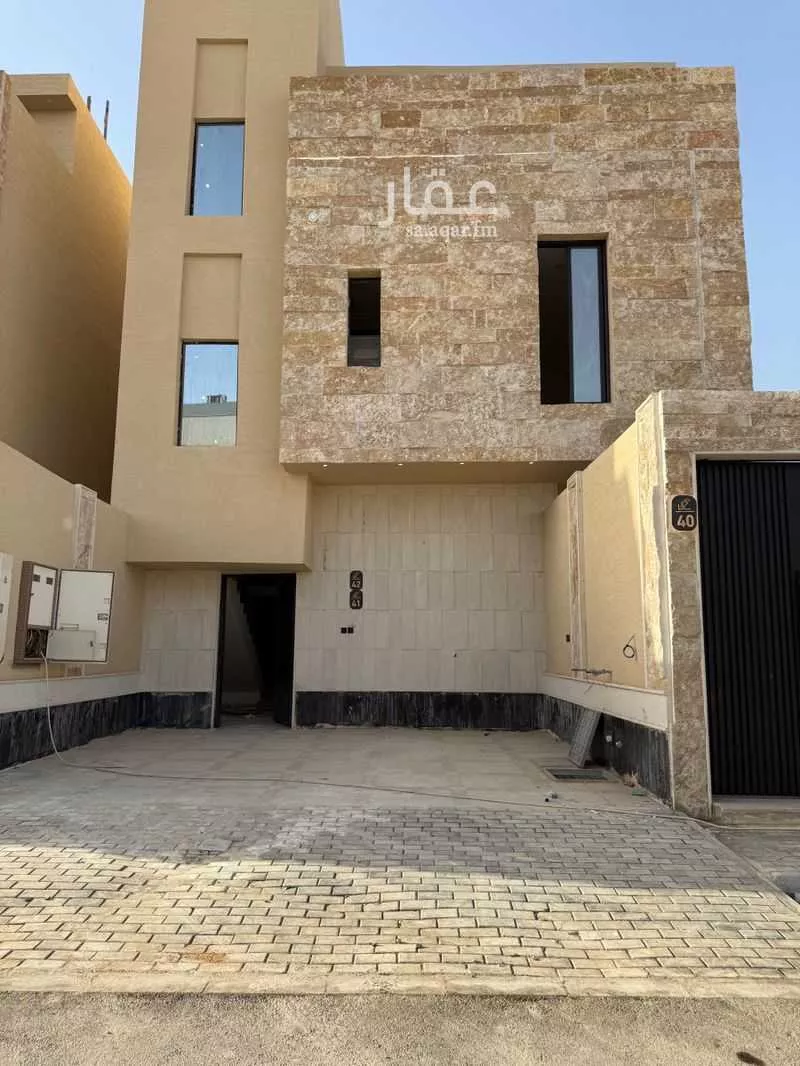 4 bedroom floor in Tuwaiq 2
