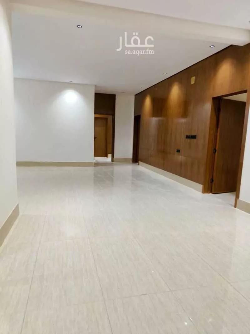 4 bedroom floor in Tuwaiq 12