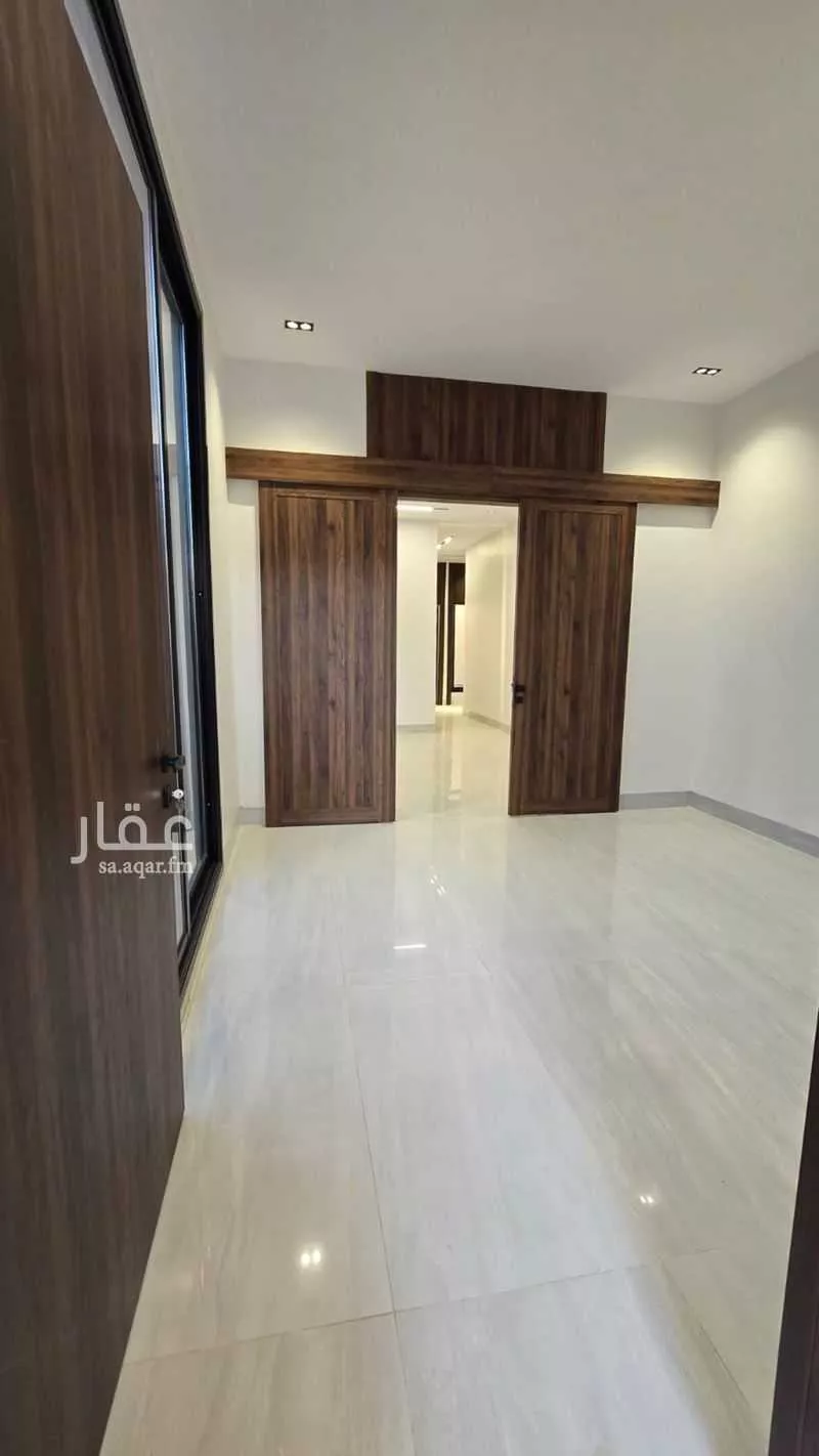 5 bedroom floor in Al Janadriyah 13