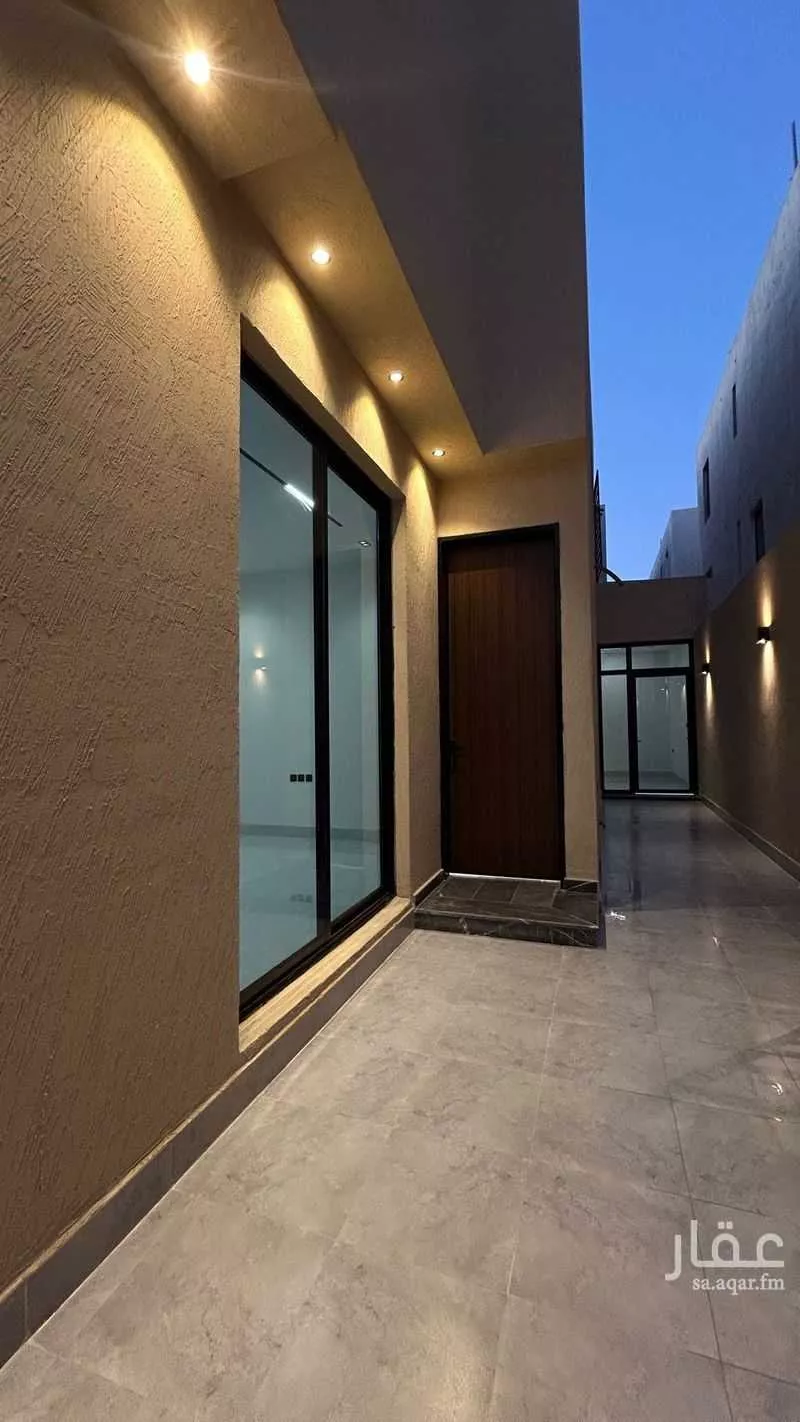5 bedroom floor in Al Janadriyah 21