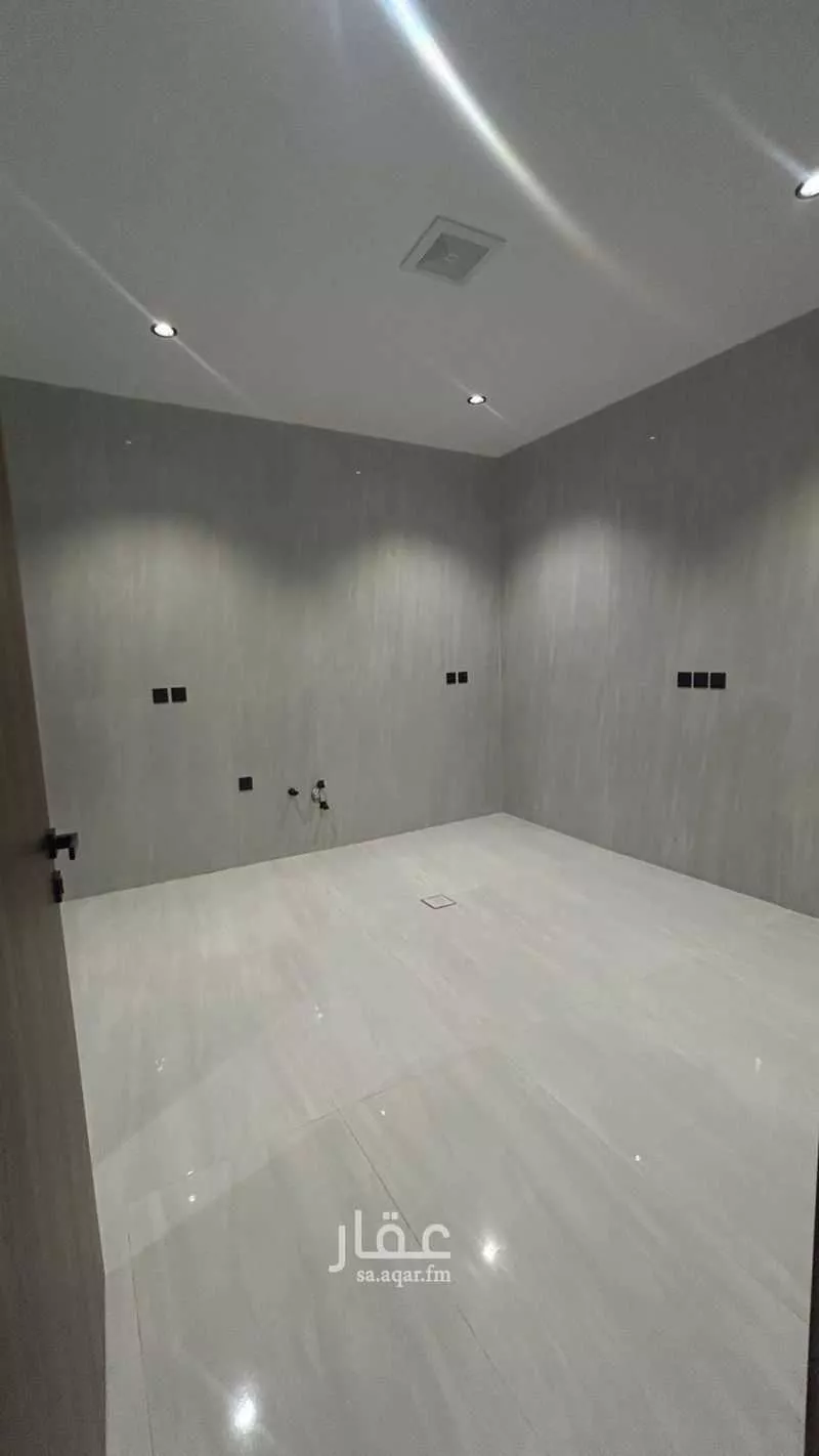 5 bedroom floor in Al Janadriyah 22