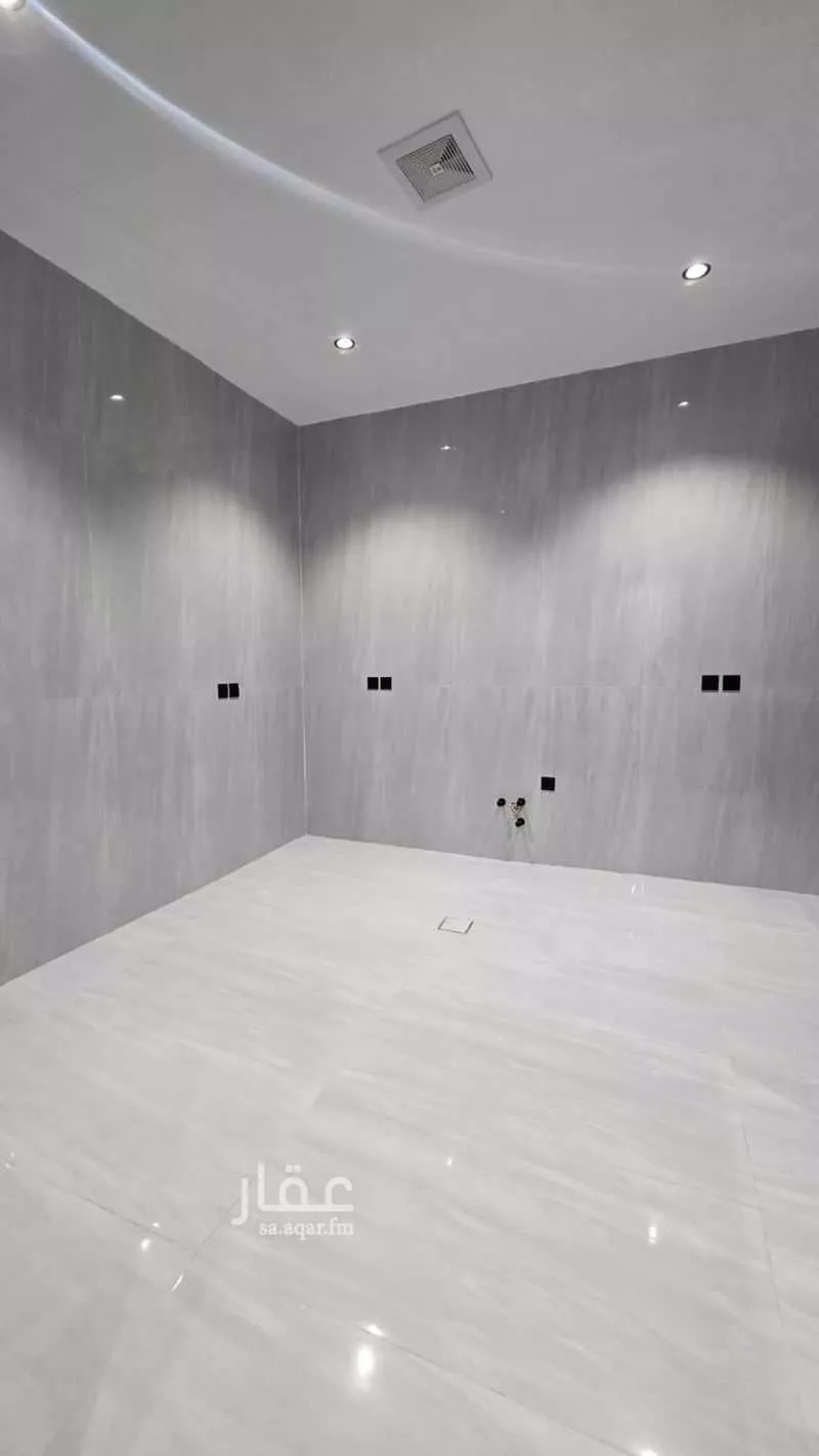 5 bedroom floor in Al Janadriyah 25