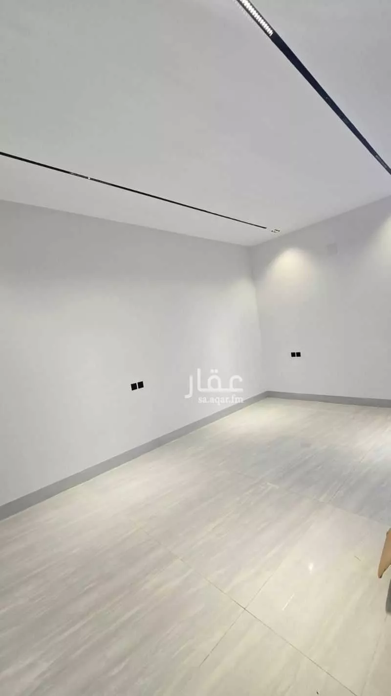 5 bedroom floor in Al Janadriyah 27