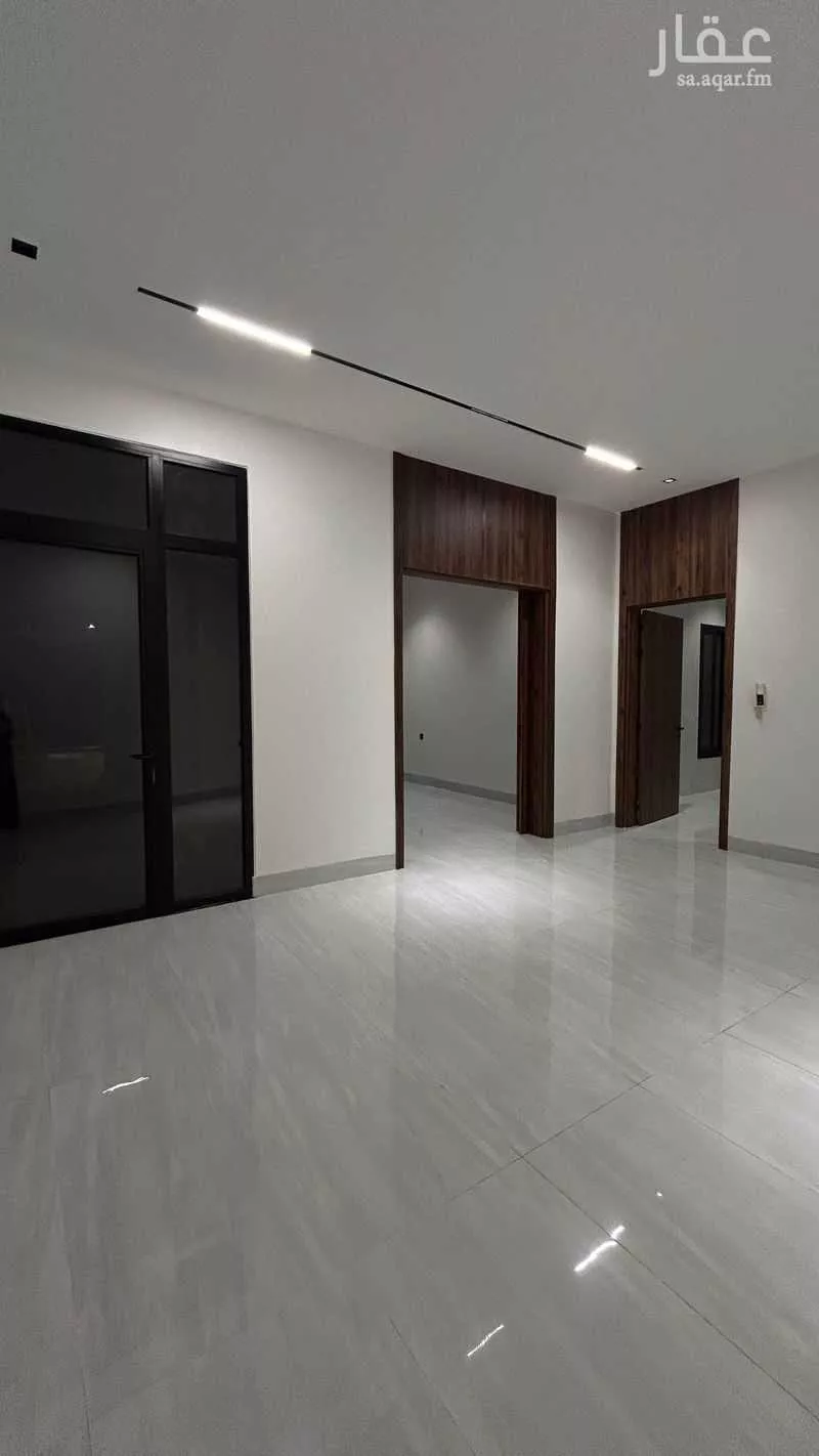 5 bedroom floor in Al Janadriyah 10