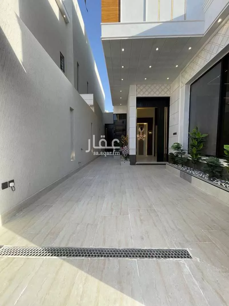 7 bedroom floor in Al Janadriyah 7