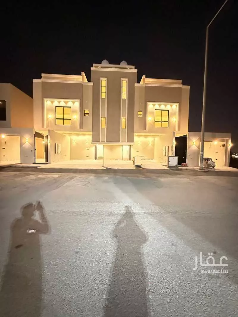5 bedroom floor in Badr 2