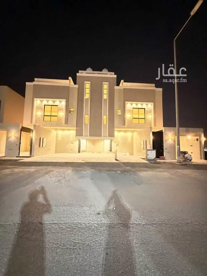 5 bedroom floor in Badr 3