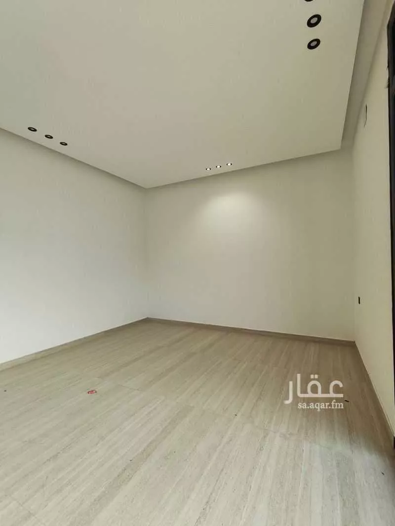 4 bedroom floor in Badr 4