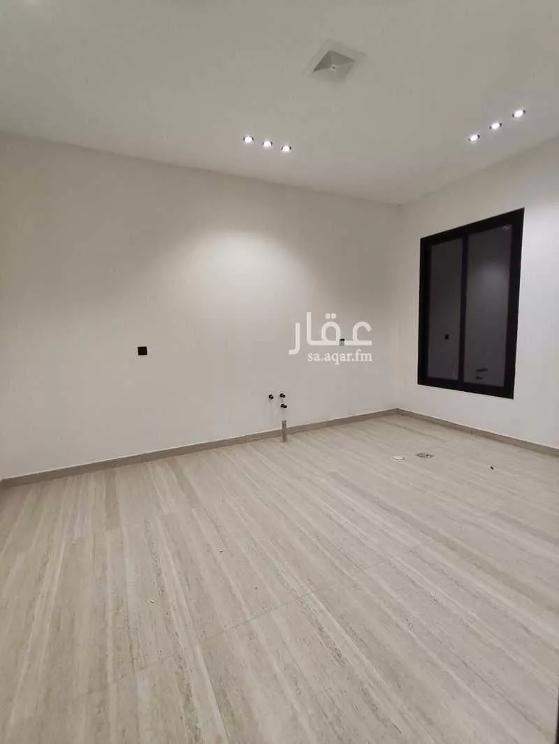 4 bedroom floor in Badr 7