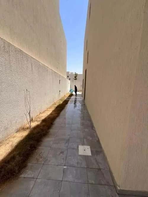 فيلا 4 غرف في مطار الملك خالد الدولي 7