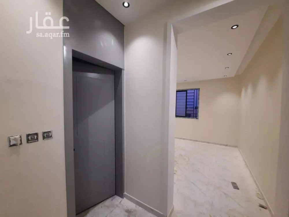 4 bedroom floor in Badr 5