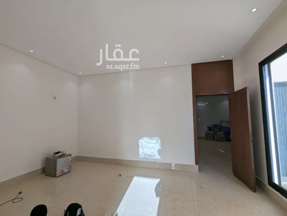 7 bedroom floor in Dahiat Namar 5
