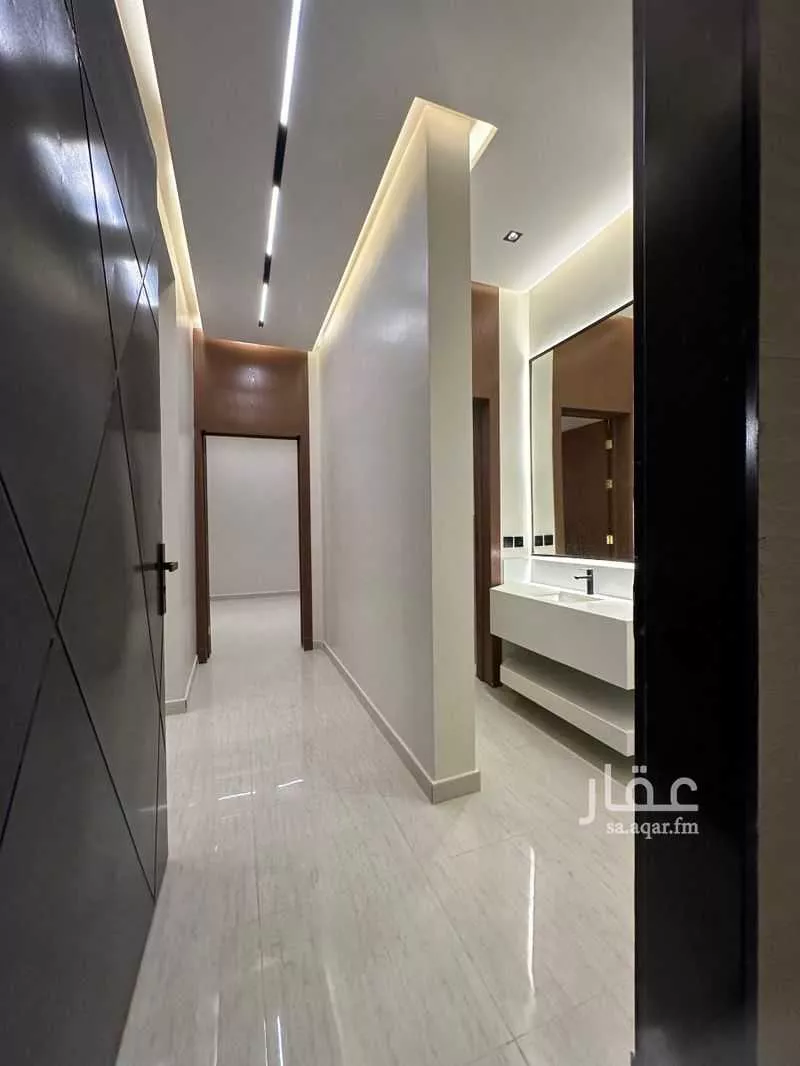 6 bedroom floor in Ash Sharq 5