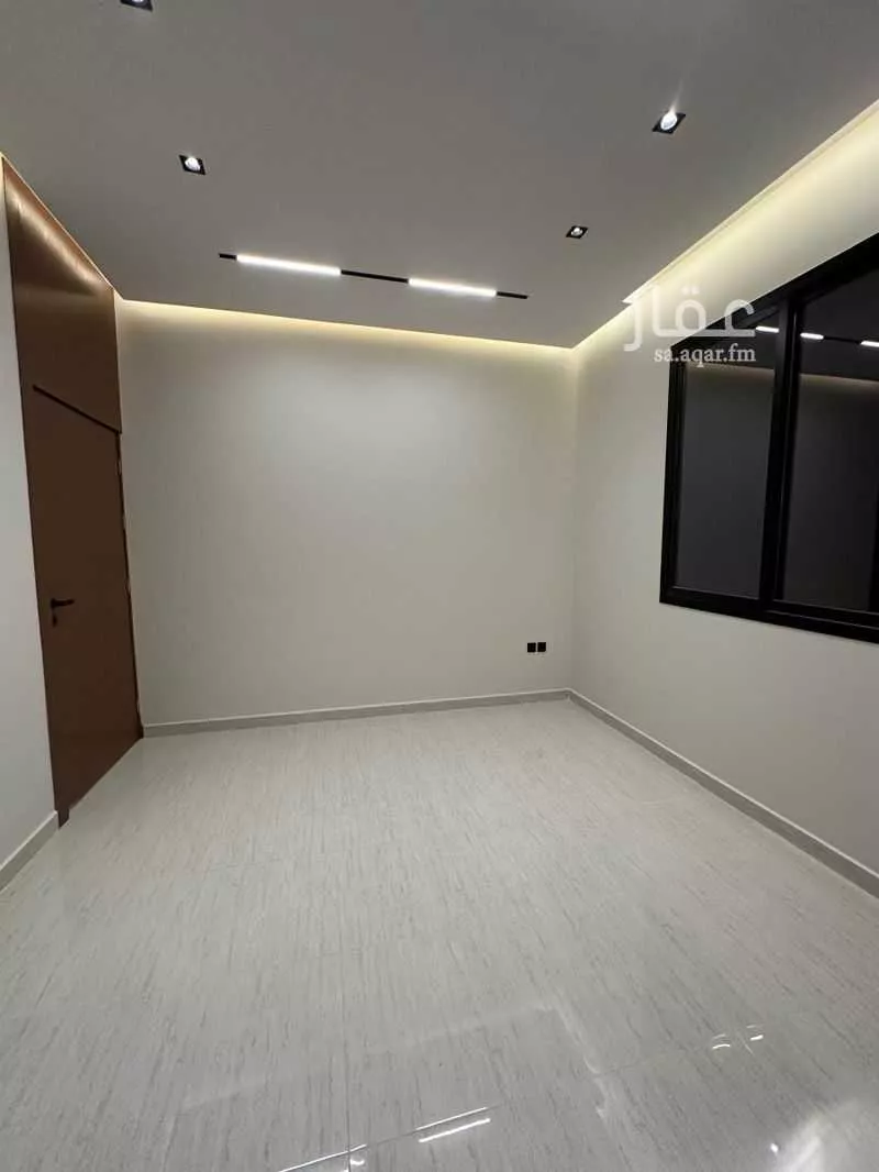 6 bedroom floor in Ash Sharq 9