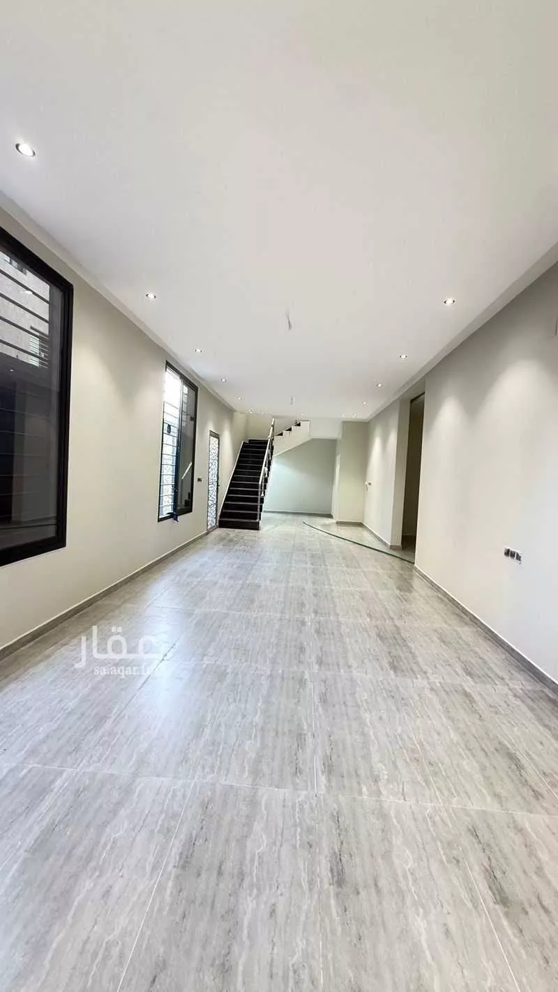 دور 7 غرف في بدر 8