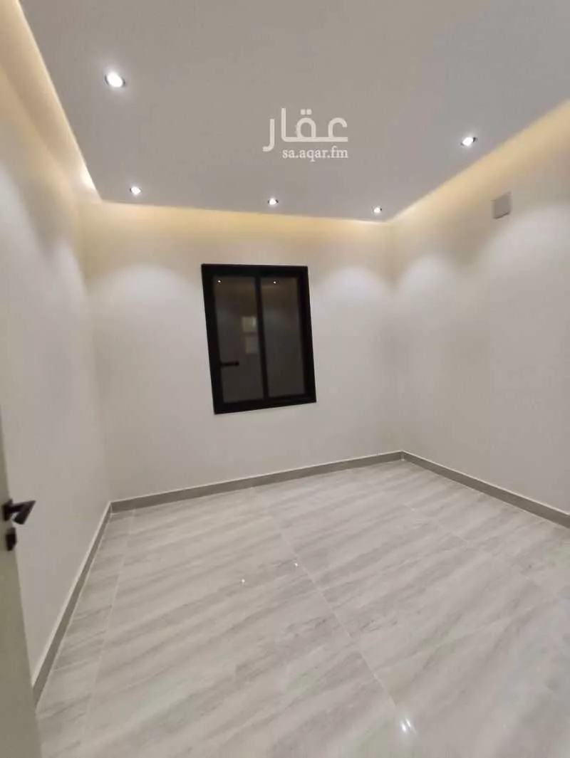 6 bedroom floor in Badr 8