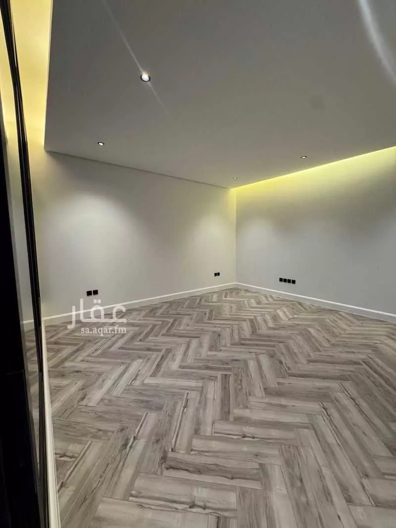 4 bedroom floor in Al Wurud 2