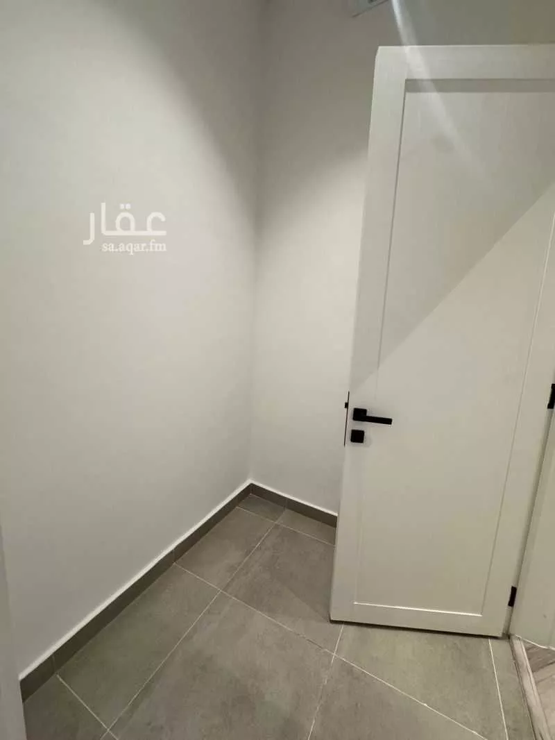 4 bedroom floor in Al Wurud 10