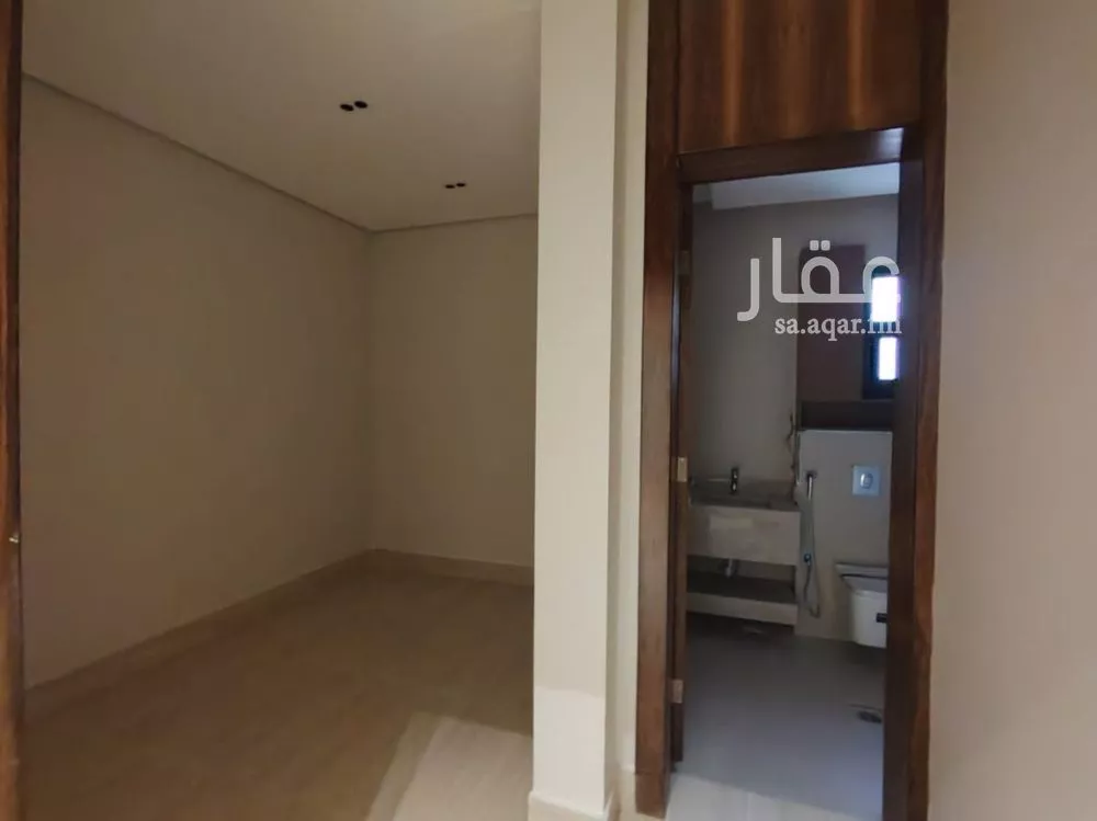 دور 6 غرف في العريجاء الغربية 22