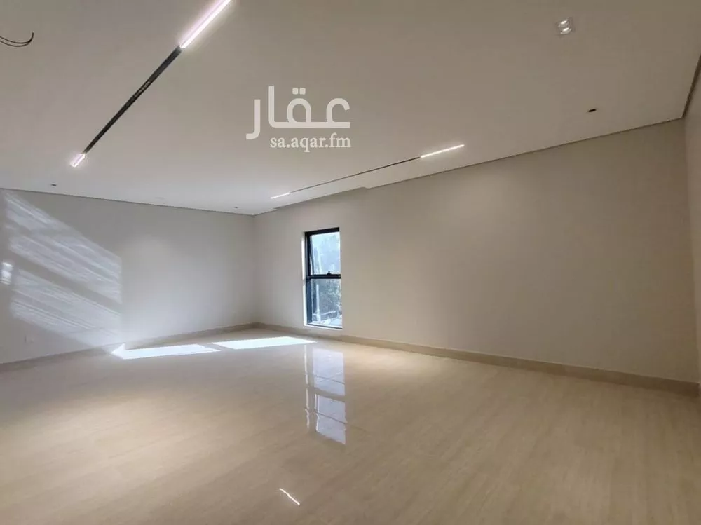 دور 6 غرف في العريجاء الغربية 8