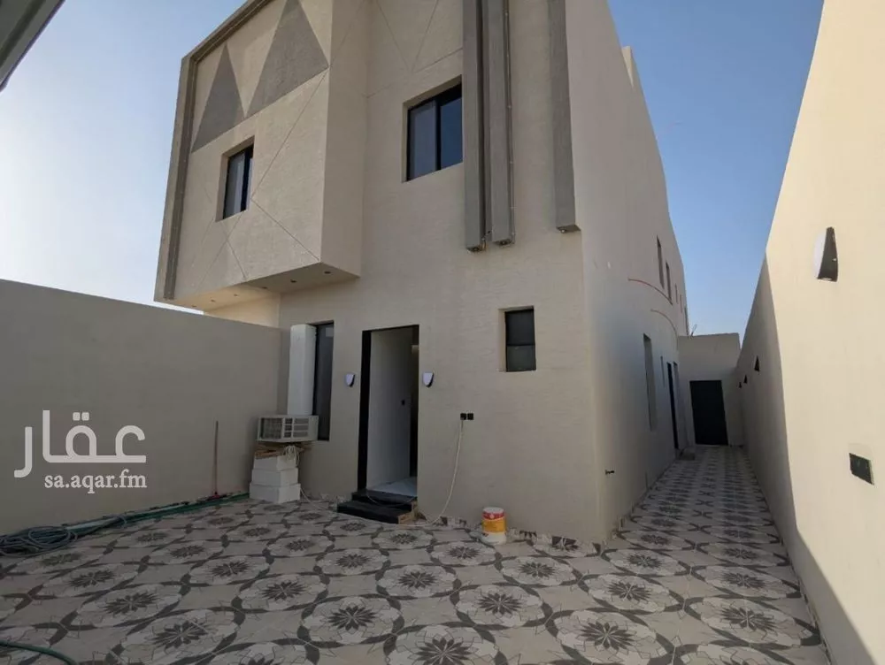 6 bedroom floor in Dahiat Namar 3