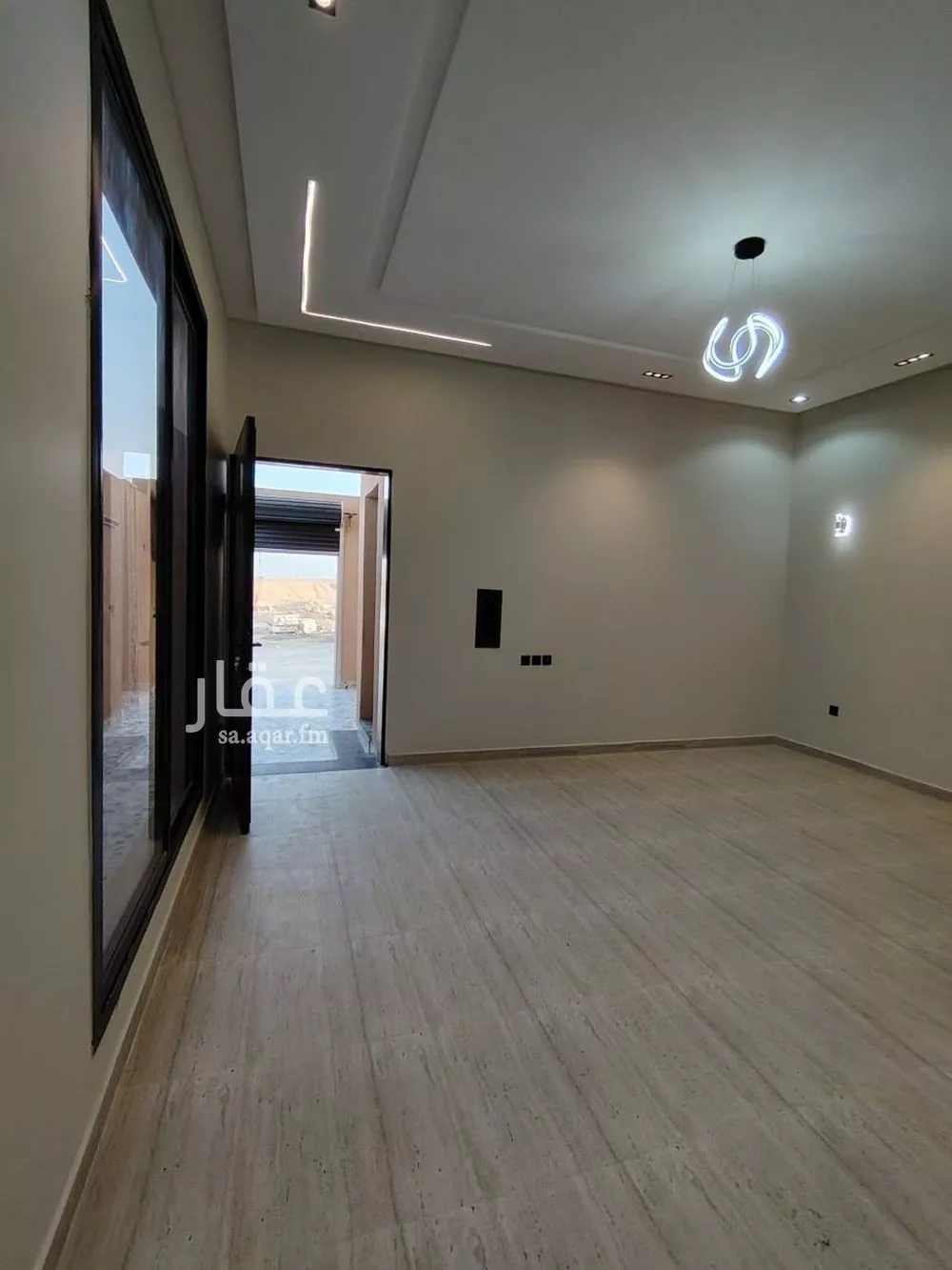 5 bedroom floor in Tuwaiq 10