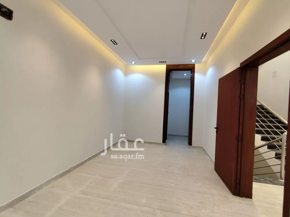 دور 6 غرف في عكاظ 11